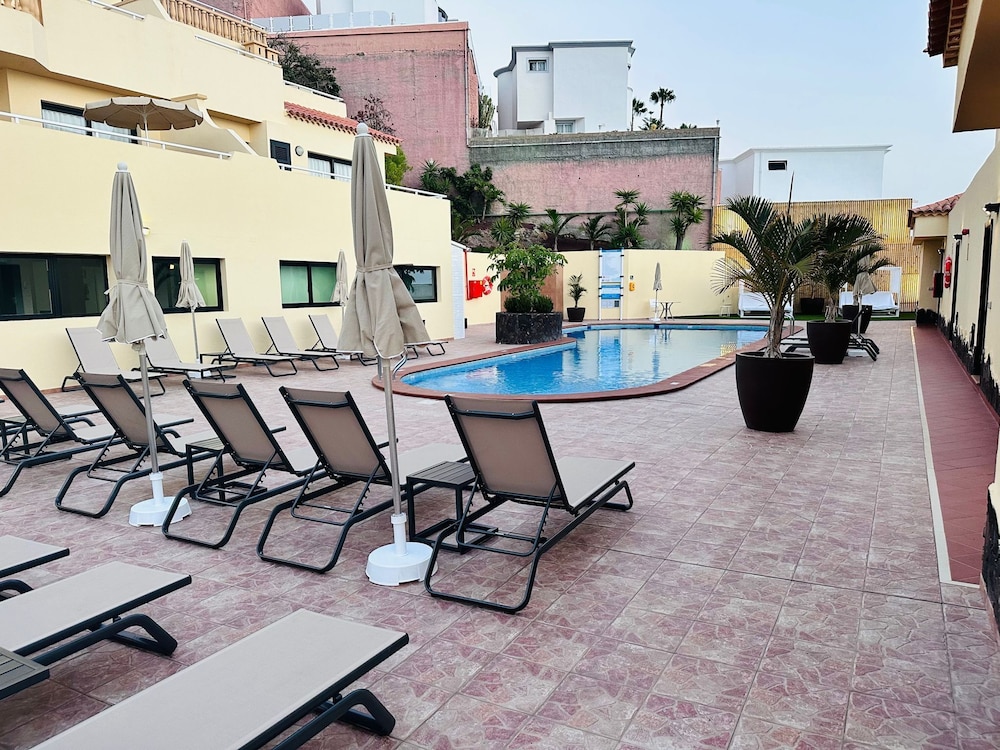 Ramada Residences by Wyndham Tenerife Costa Adeje 26/50