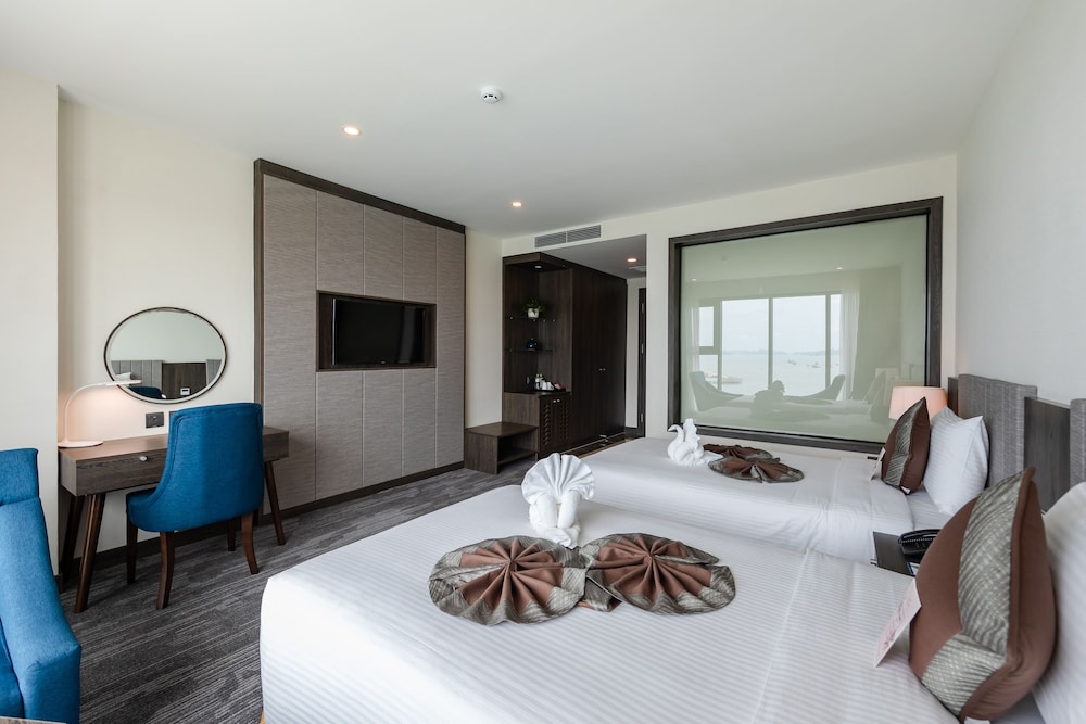 Muong Thanh Grand Ha Long 24/71