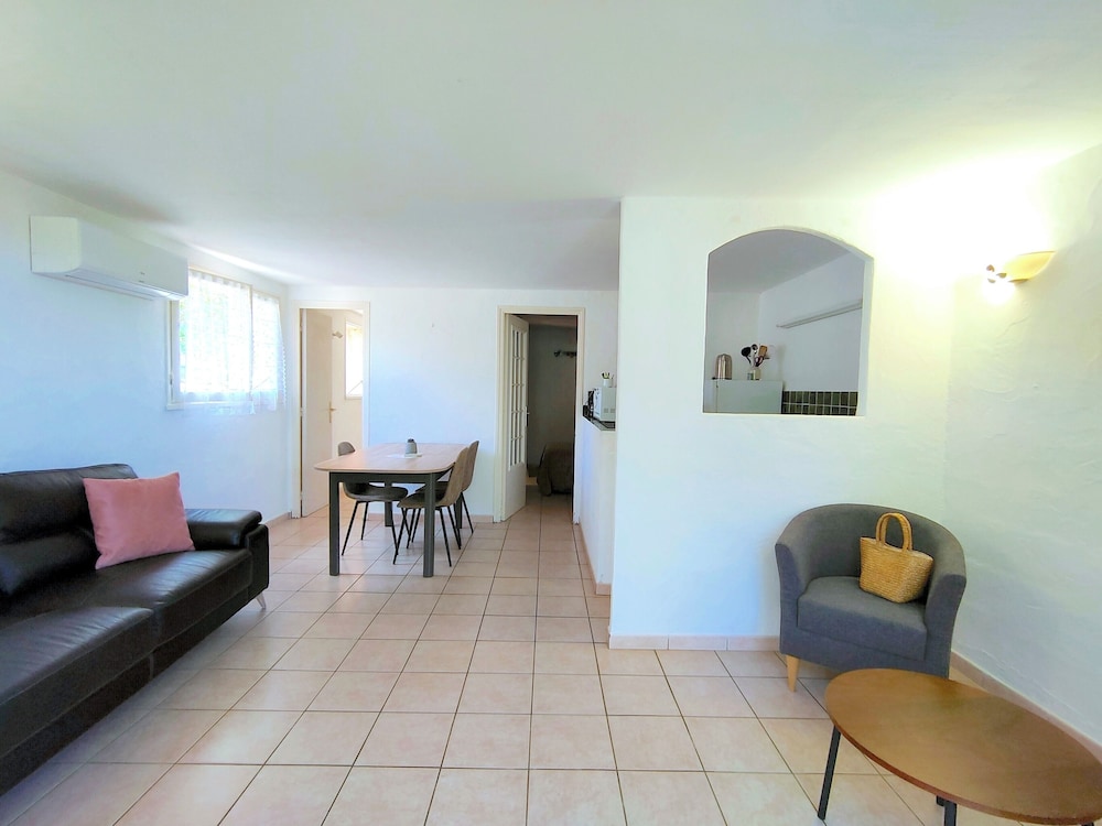 Residence Les Cigales 33/49