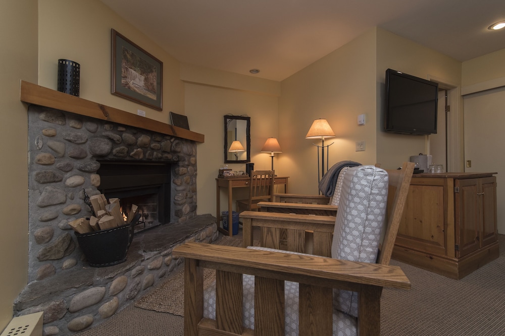 Buffalo Mountain Lodge 44/77