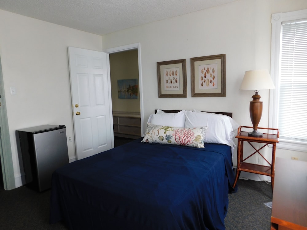 Ocean Breeze Hotel 19/61