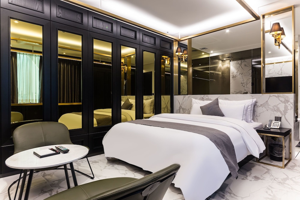 Yongin Astro Hotel 14/33