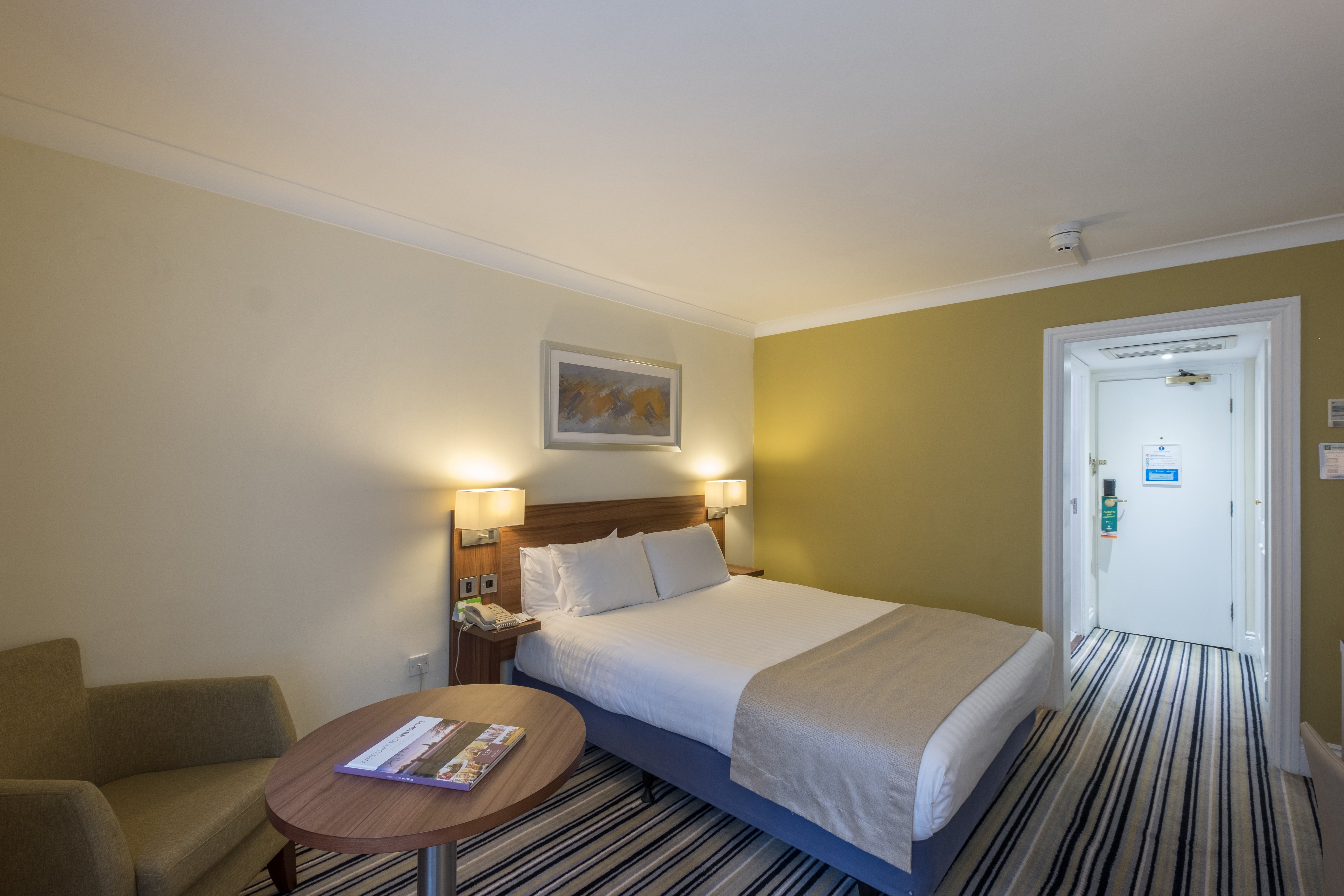 Holiday Inn Swindon 12/50