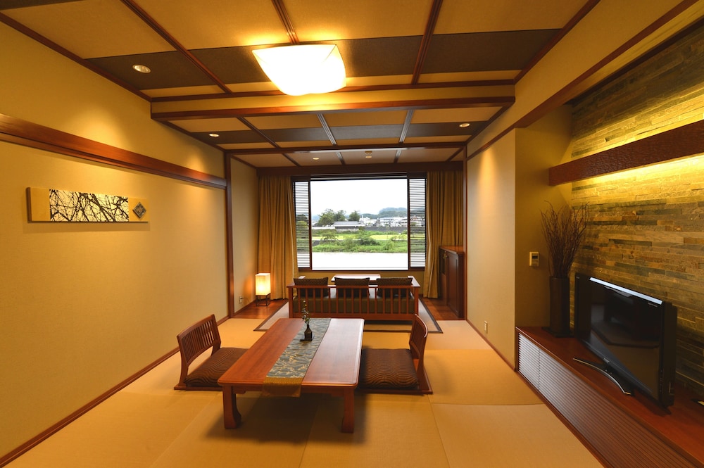 Hotel & Ryokan Ayunosato 28/33