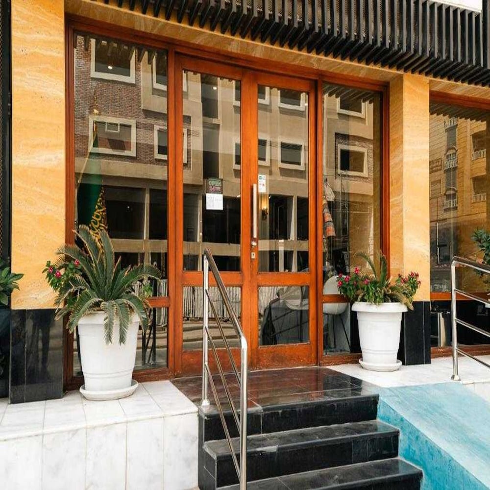 Sunday Gateway Jeddah Formerly Beach Garden Hotel in JEDDAH