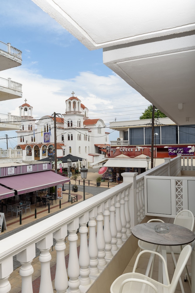 Regina Mare Hotel 37/44