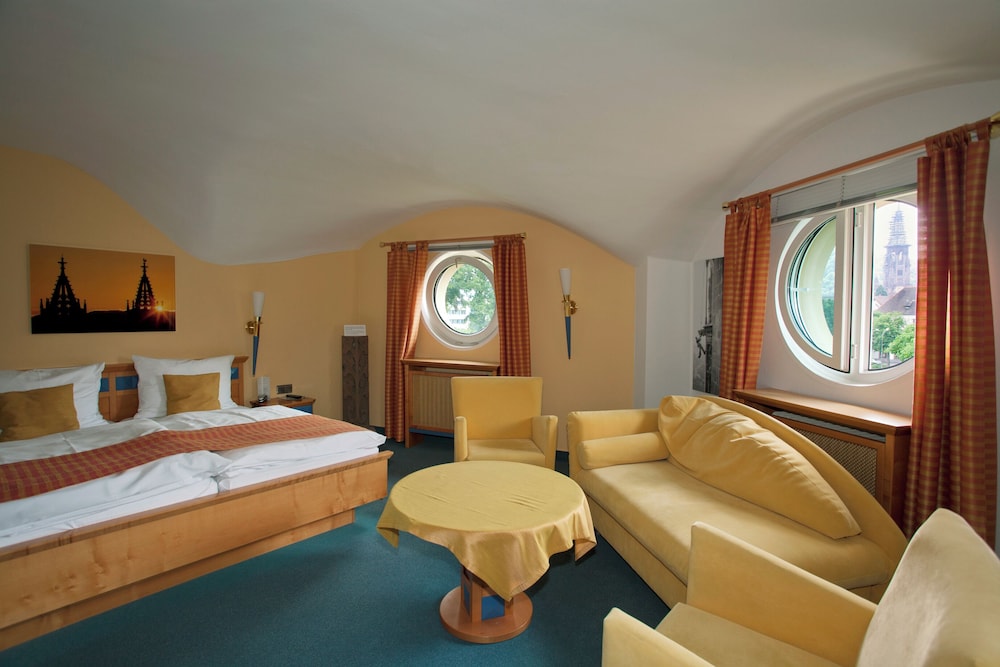 Park Hotel Post Freiburg 20/50