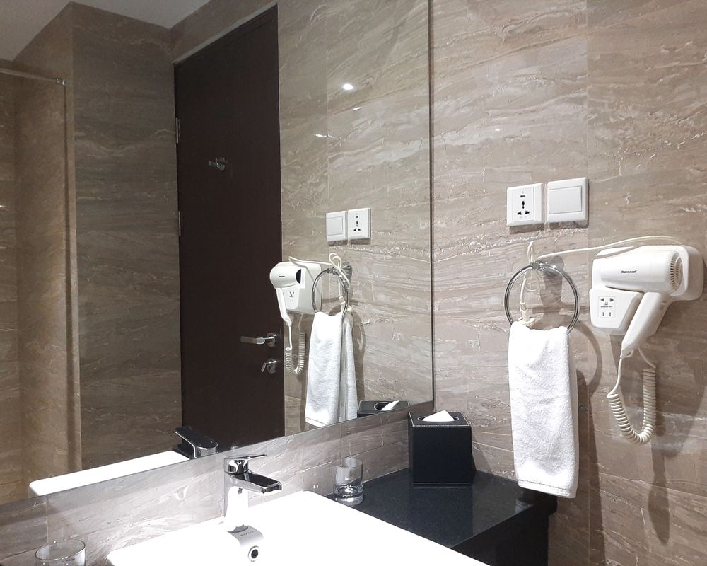 غرفة بريميير، Aston Gorontalo Hotel & Convention Center 6/6