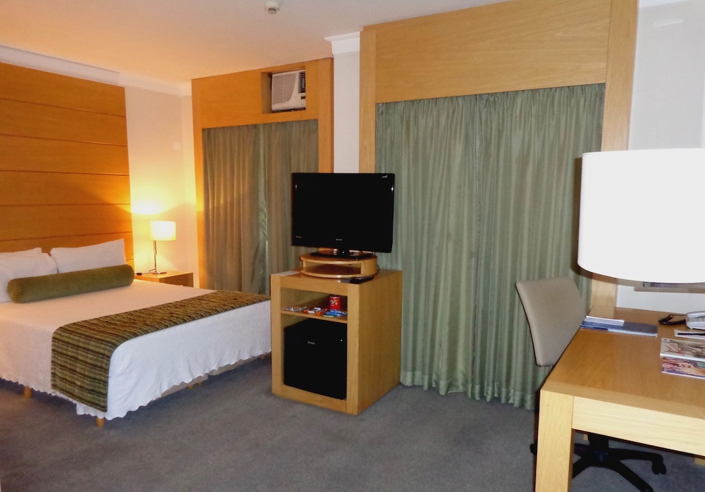 Esuites Congonhas by Atlantica 32/85