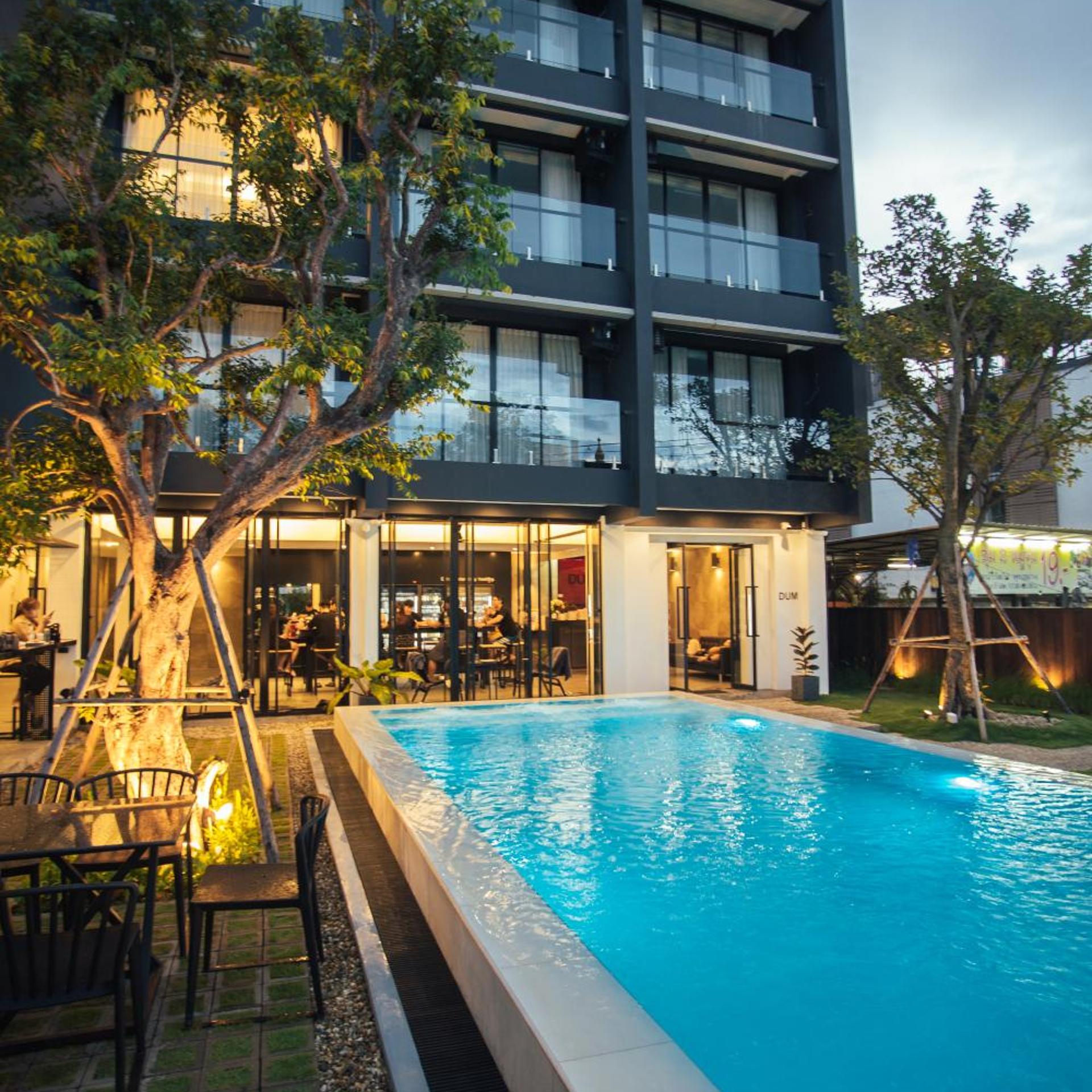 DUM Hotel 6/49