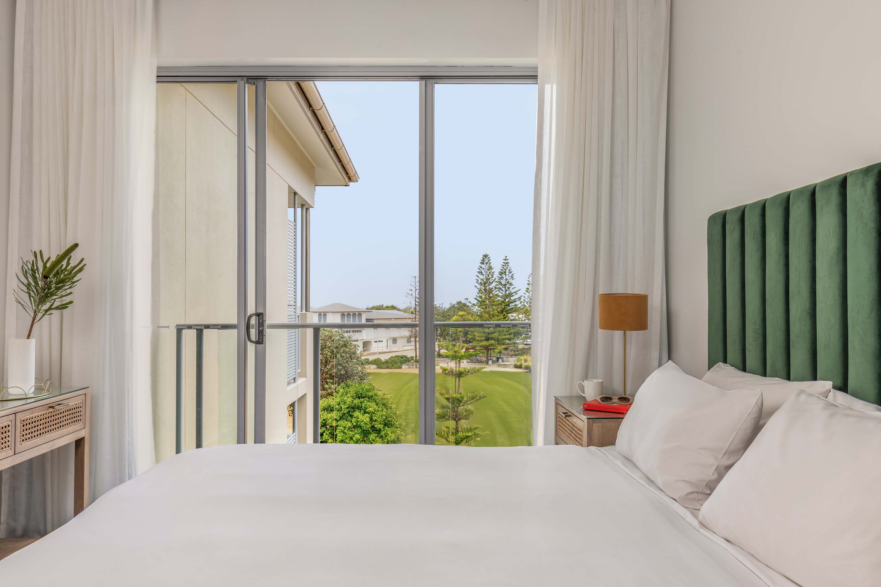 3 Bedrooms, Apartment