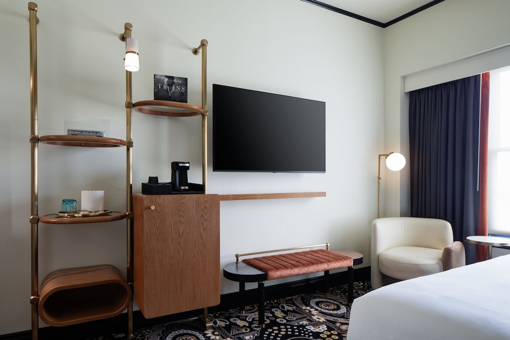 LaSalle Boutique Hotel 29/39