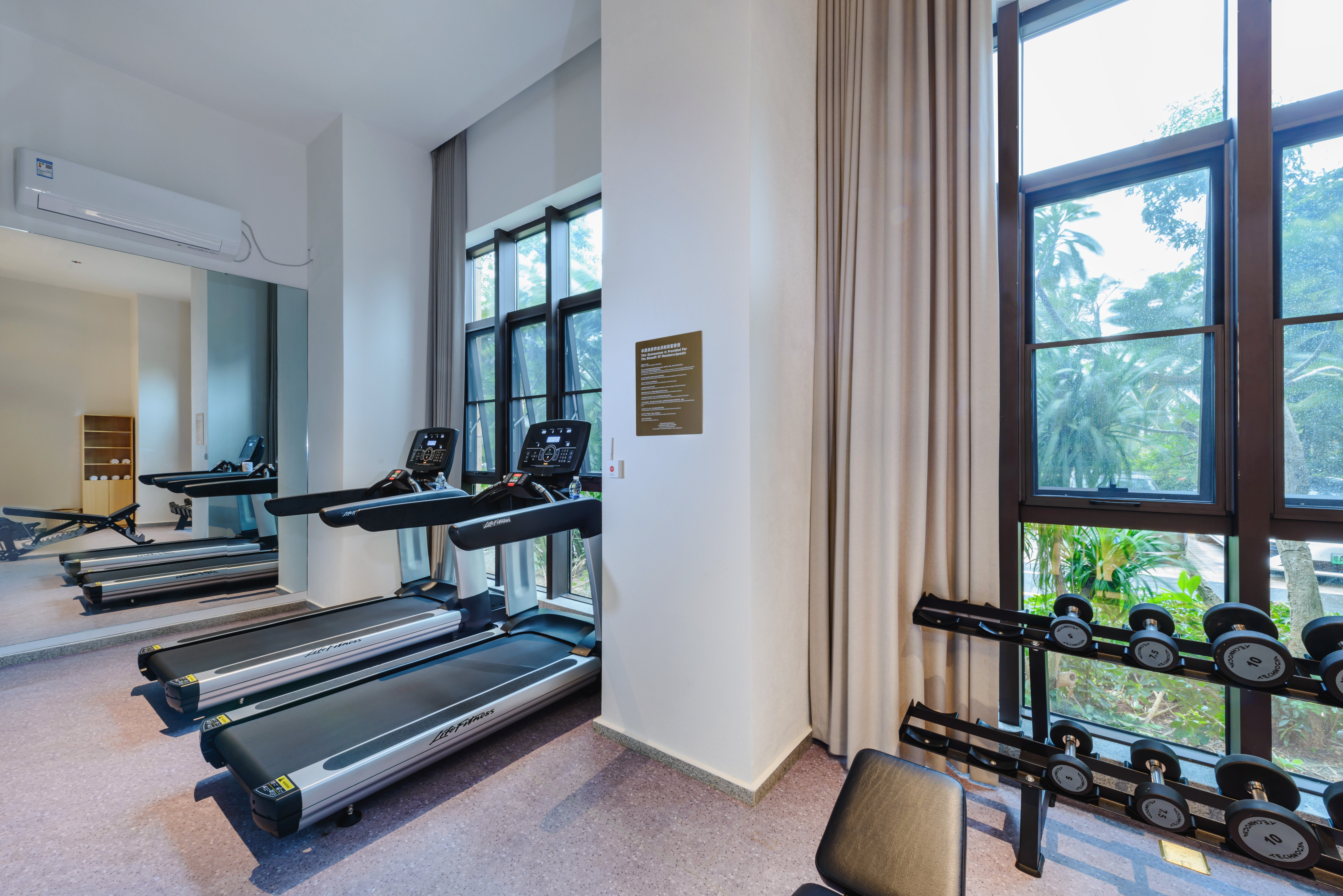 HOLIDAY INN EXPRESS HAIKOU WEST COAST 19/50