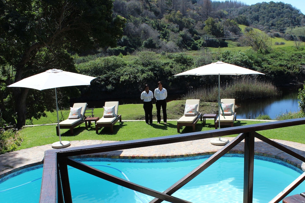 Blackwaters River Lodge 14/30