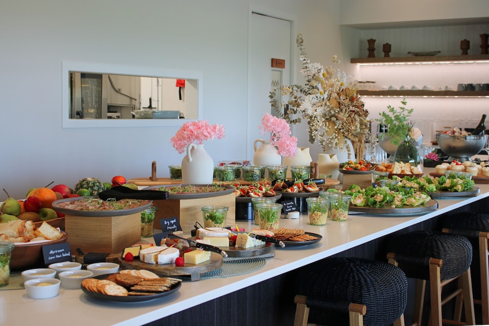 Te Karaka Lodge 38/58