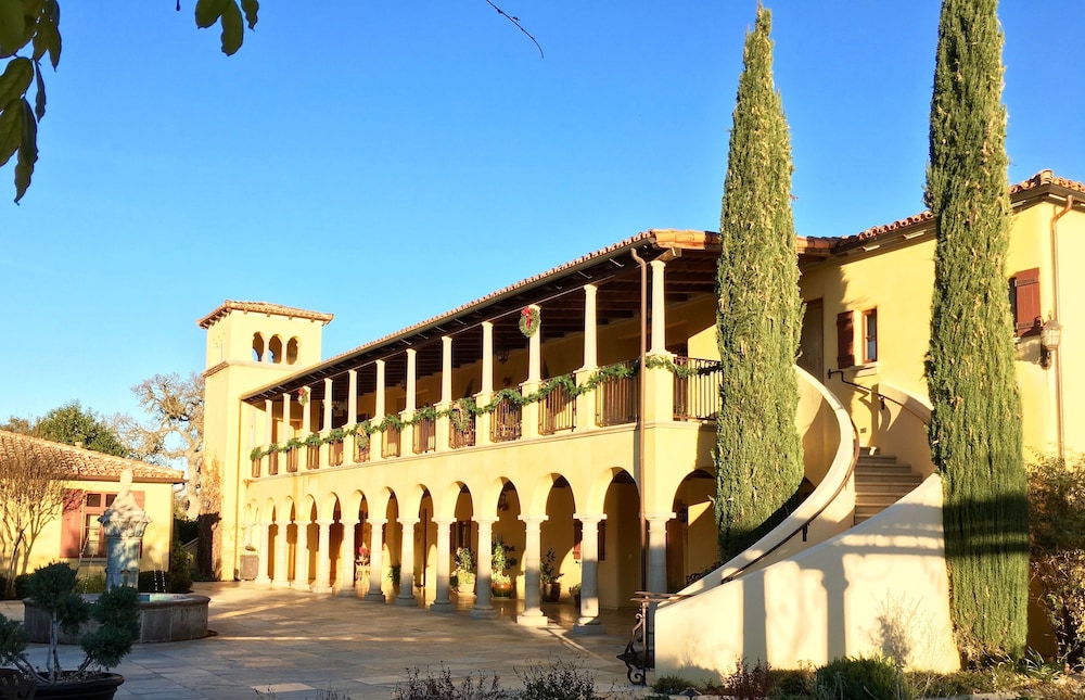 CaliPaso Winery 28/50