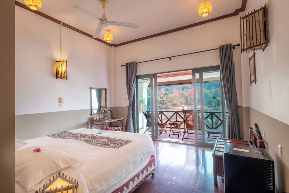 SANCTUARY PAKBENG LODGE 23/86