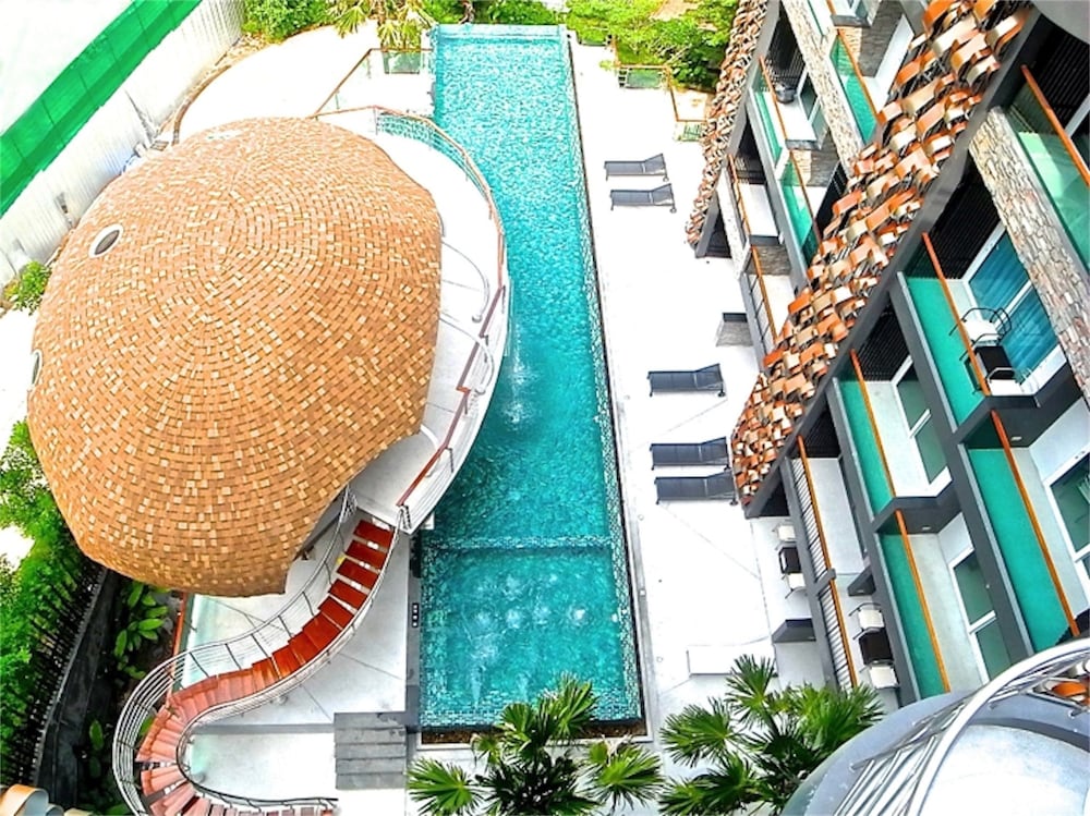 Emerald Terrace Condominium Resort 61/71