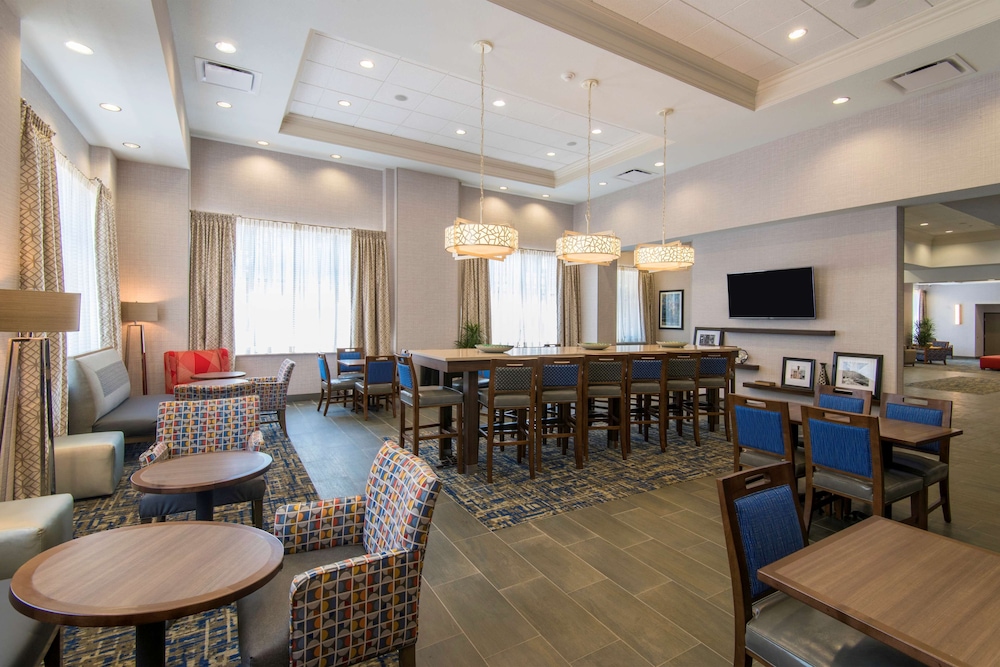 Hampton Inn & Suites Tulsa Downtown Ok 46/55