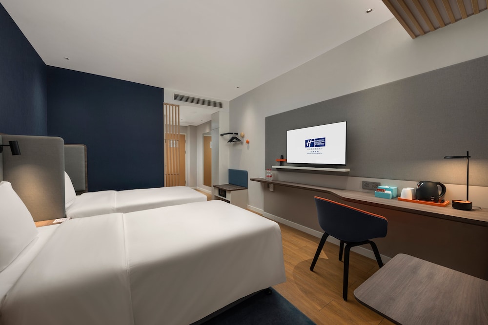 HOLIDAY INN EXPRESS Beihai Silver Beach 19/61