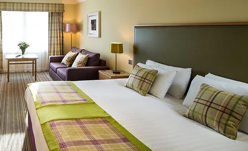 Standard, King Bed