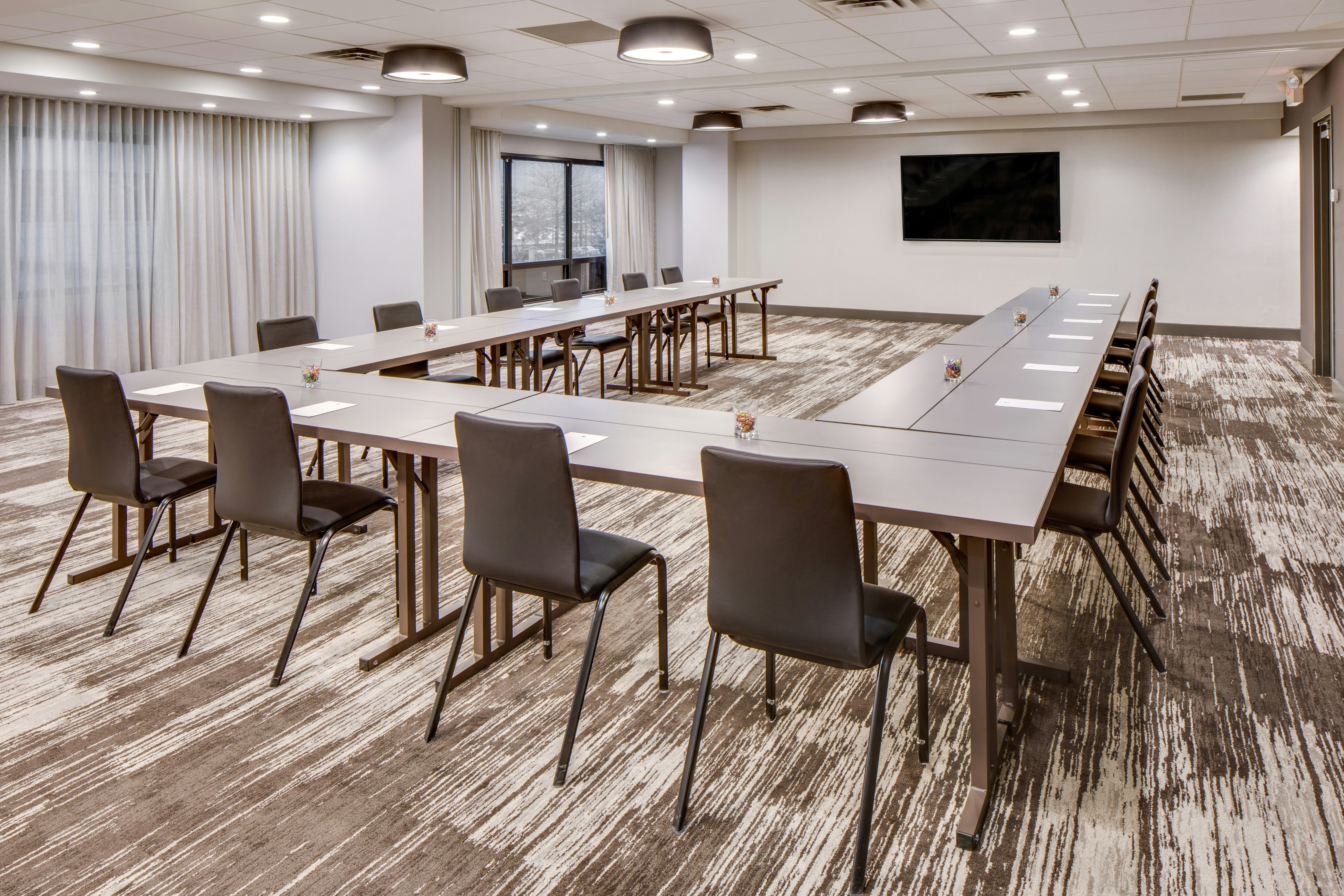 Doubletree By Hilton Hotel Jersey City 19/27