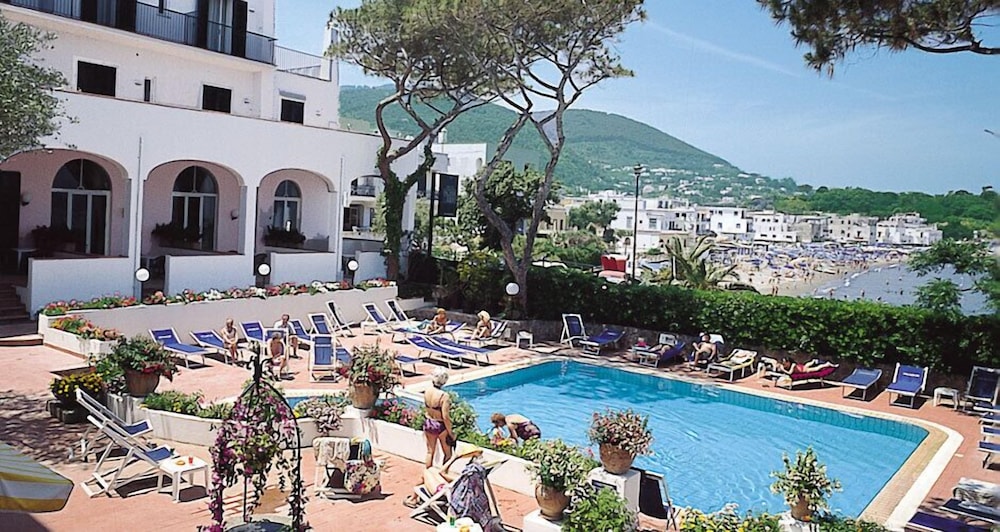 Grand Hotel Ischia Lido 26/30