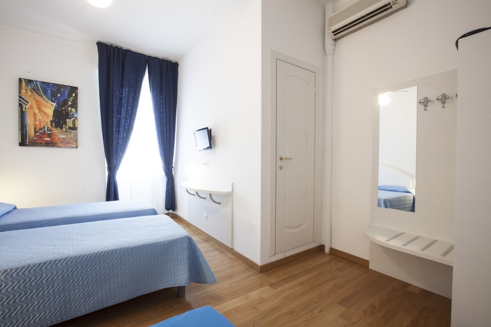 Albergo Amalfi Milano 10/67