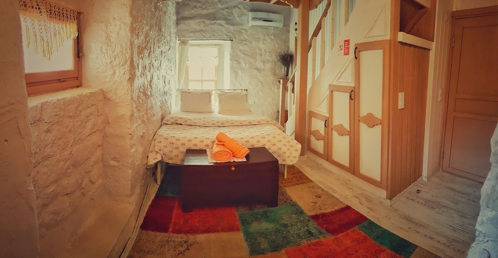 Lilyum Alacati Butik Otel 6/47