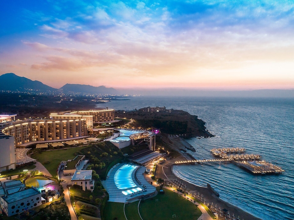 Elexus Hotel Resort & SPA & Casino 41/50