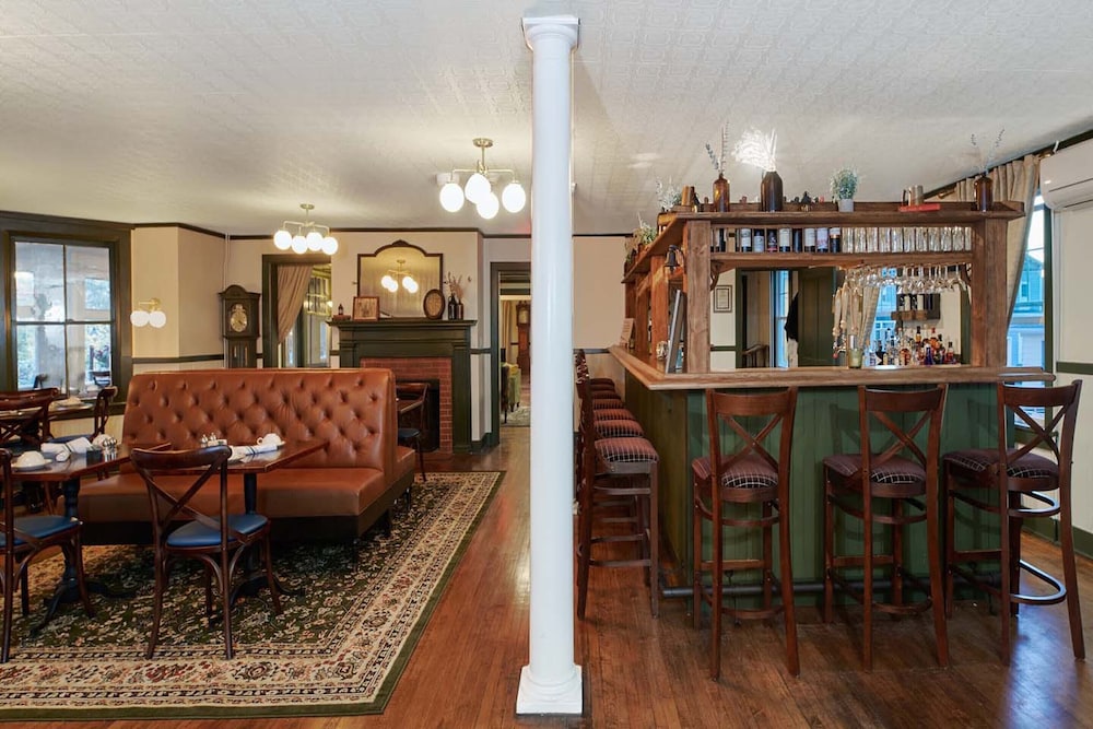 Church Street Inn Lenox 35/45