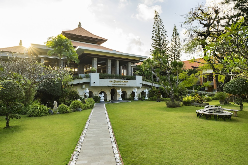 Bali Dynasty Resort 61/64
