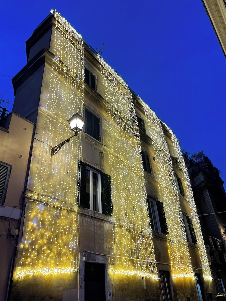 フラットインローマ デラックス ルームズ 写真2