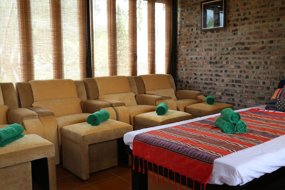Mai Chau Ecolodge 60/72