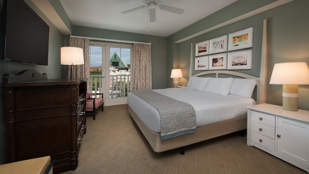 1 Bedroom, Villa, King Bed, Queen Murphy Bed, Accessible