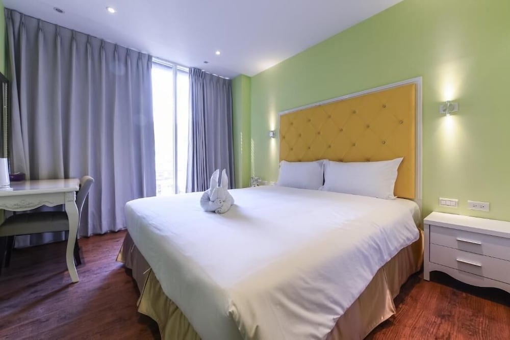Lion King Hotel 15/34