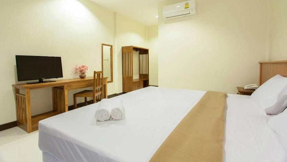Phangan Island View Hotel 40/63