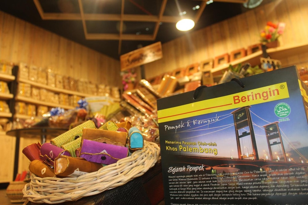 Amaris Hotel Palembang 44/48