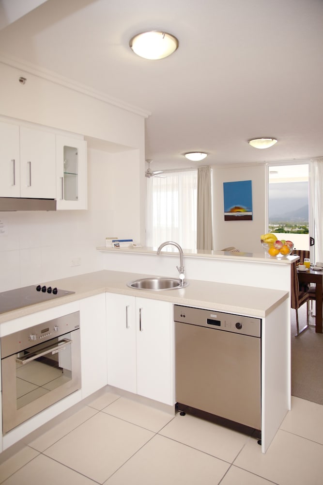Cairns Central Plaza Apartment Hotel 43/43