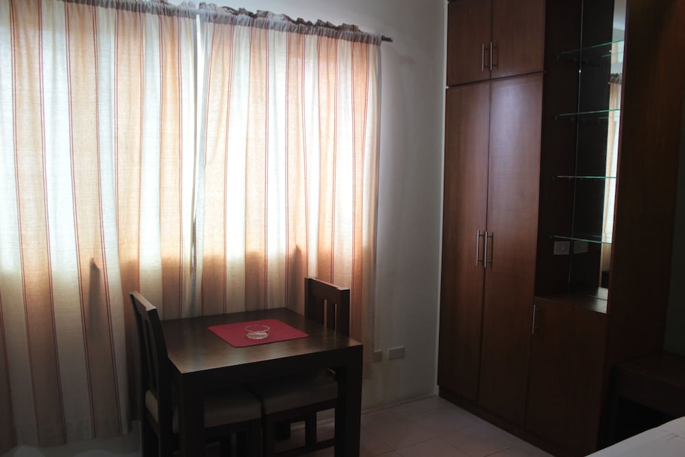 Joyce Apartelle Kalentong 28/49