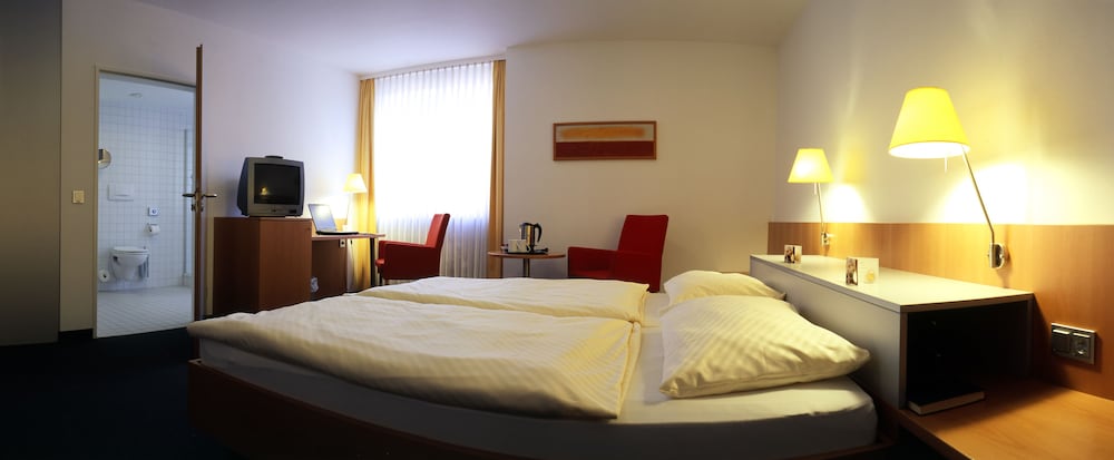 Hotel Spenerhaus 15/49