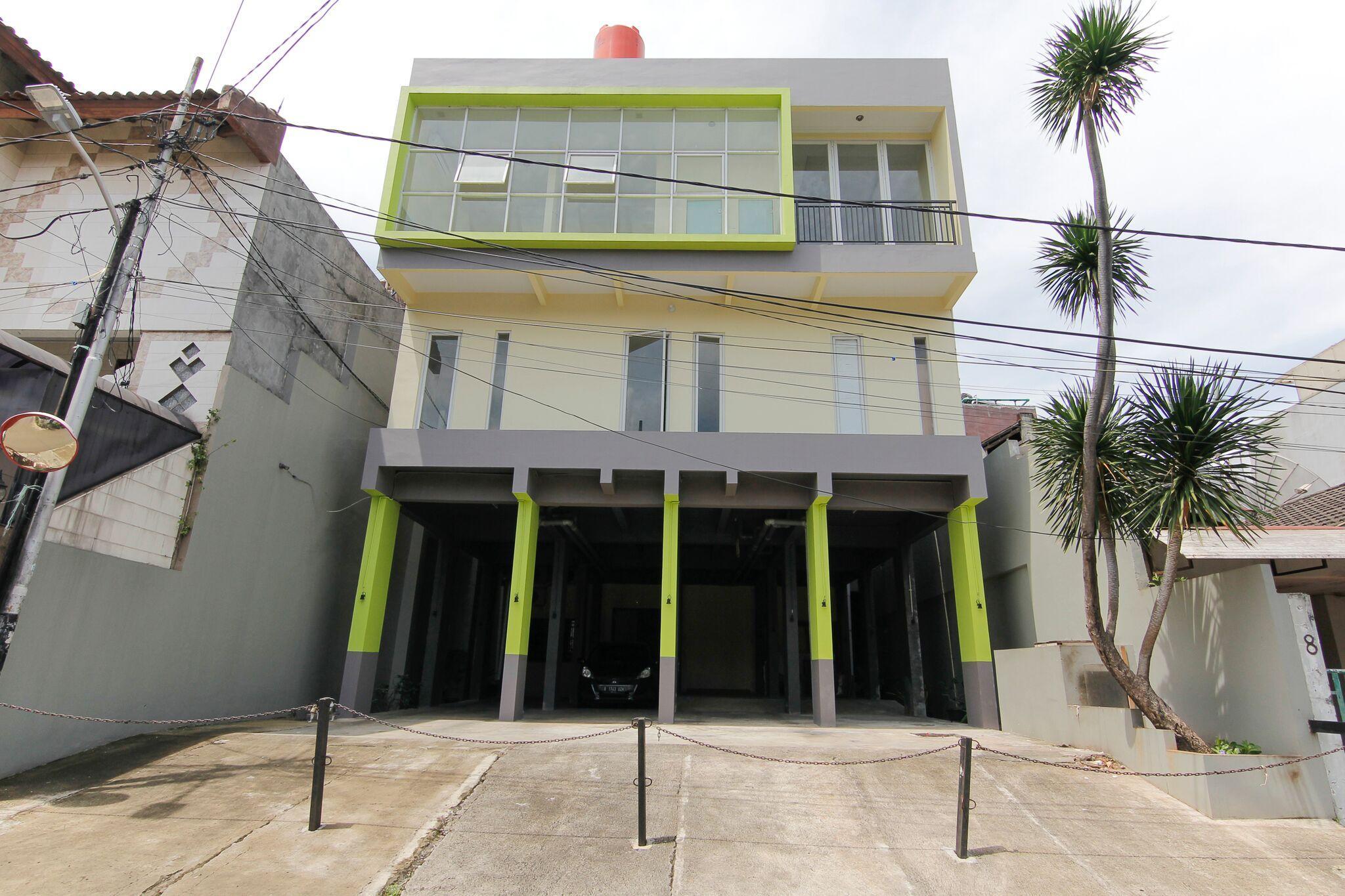 Tebet Utara Suites 2/32