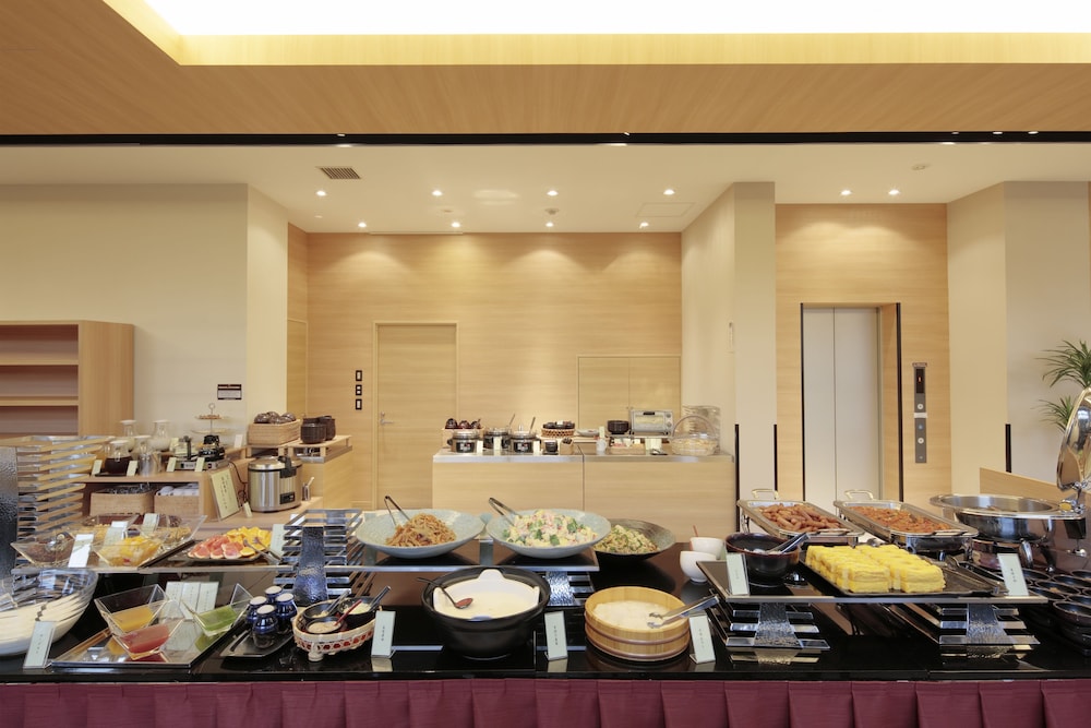 Candeo Hotels Kikuyo 33/37