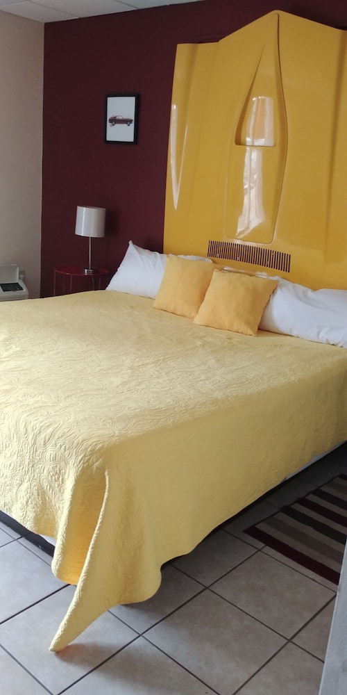 Studio Suites Extended Stay 9/41