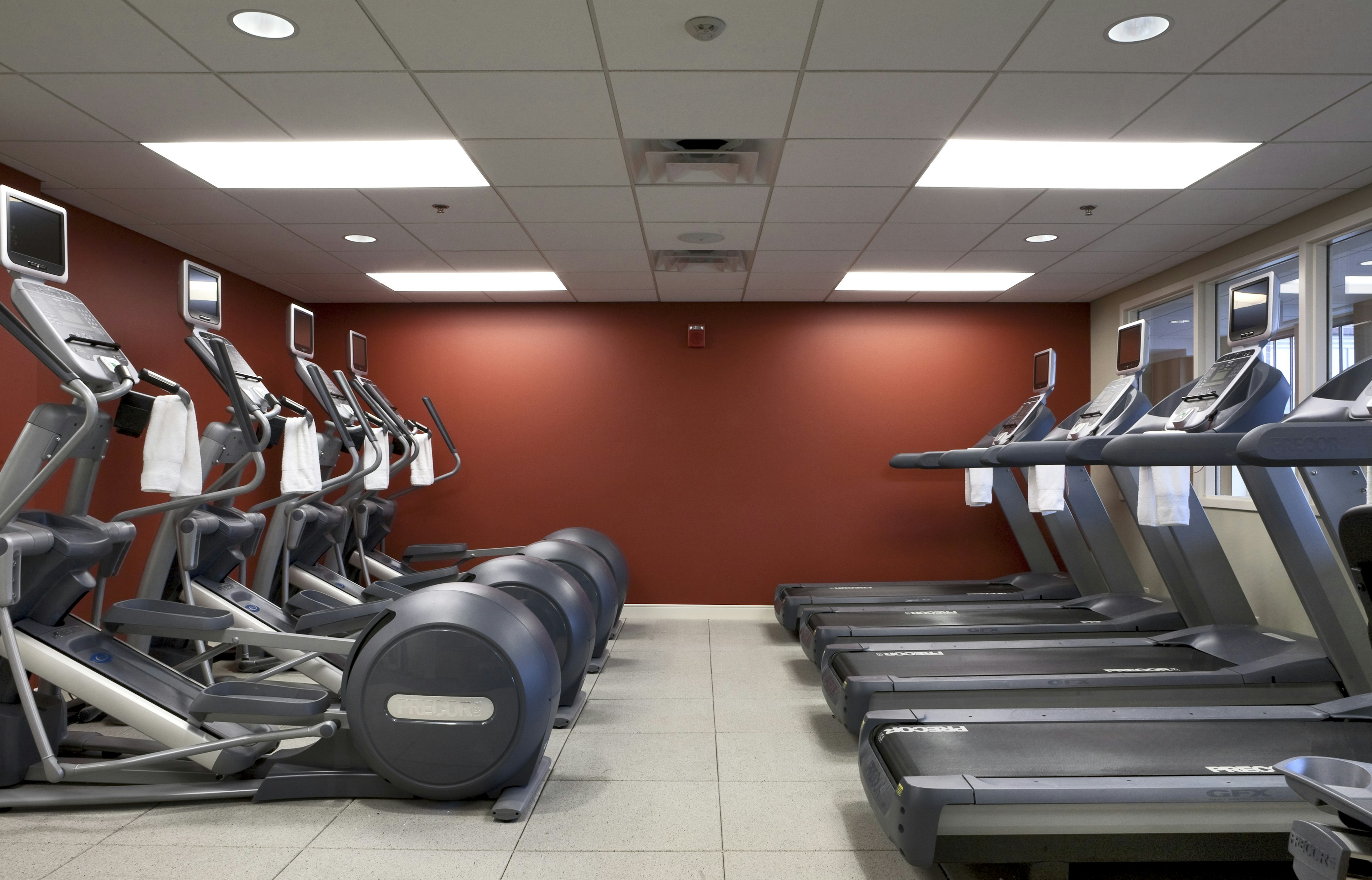 DoubleTree Suites by Hilton Detroit Downtown - Fort Shelby 23/59