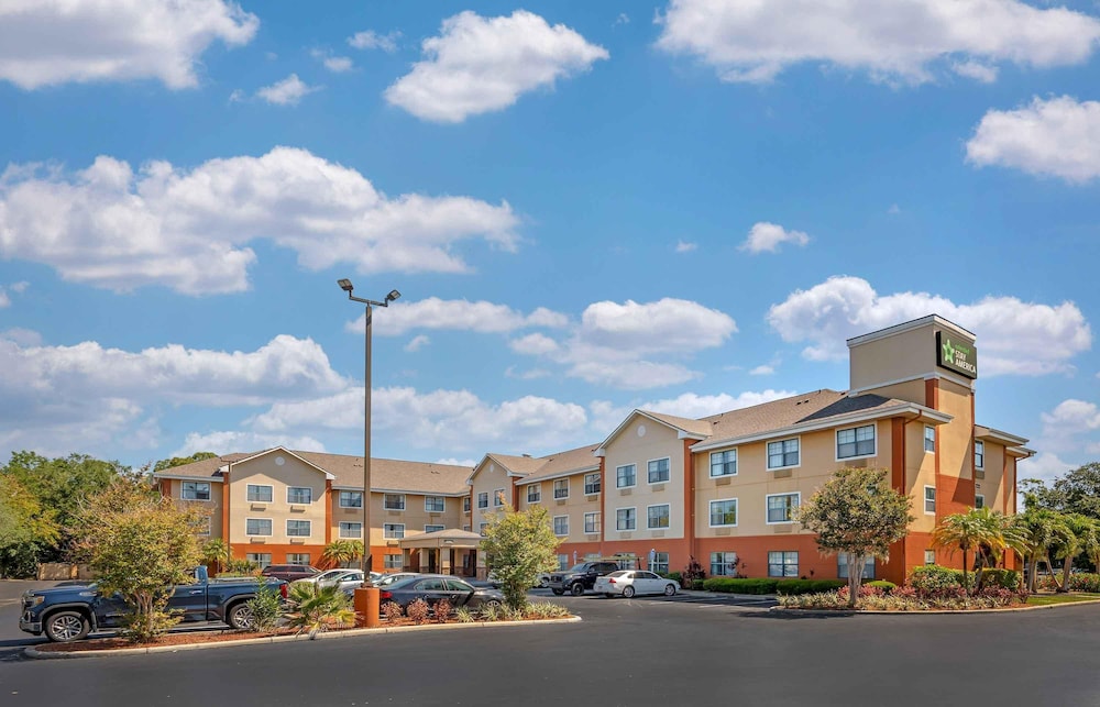 Extended Stay America Suites St Petersburg Clearwater ExecDr 45/53