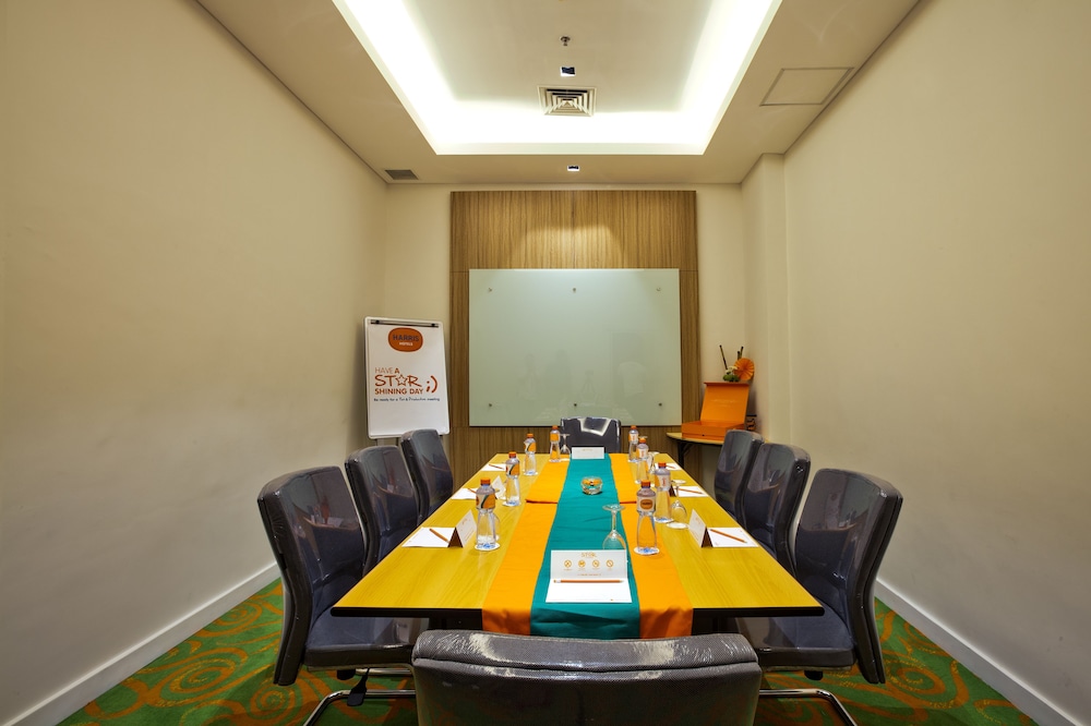 Harris Hotel And Conventions Denpasar Bali 54/66