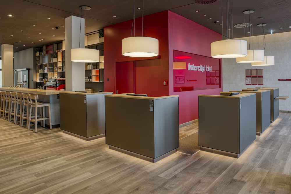 IntercityHotel Berlin Airport BER Terminal 1+2 6/50