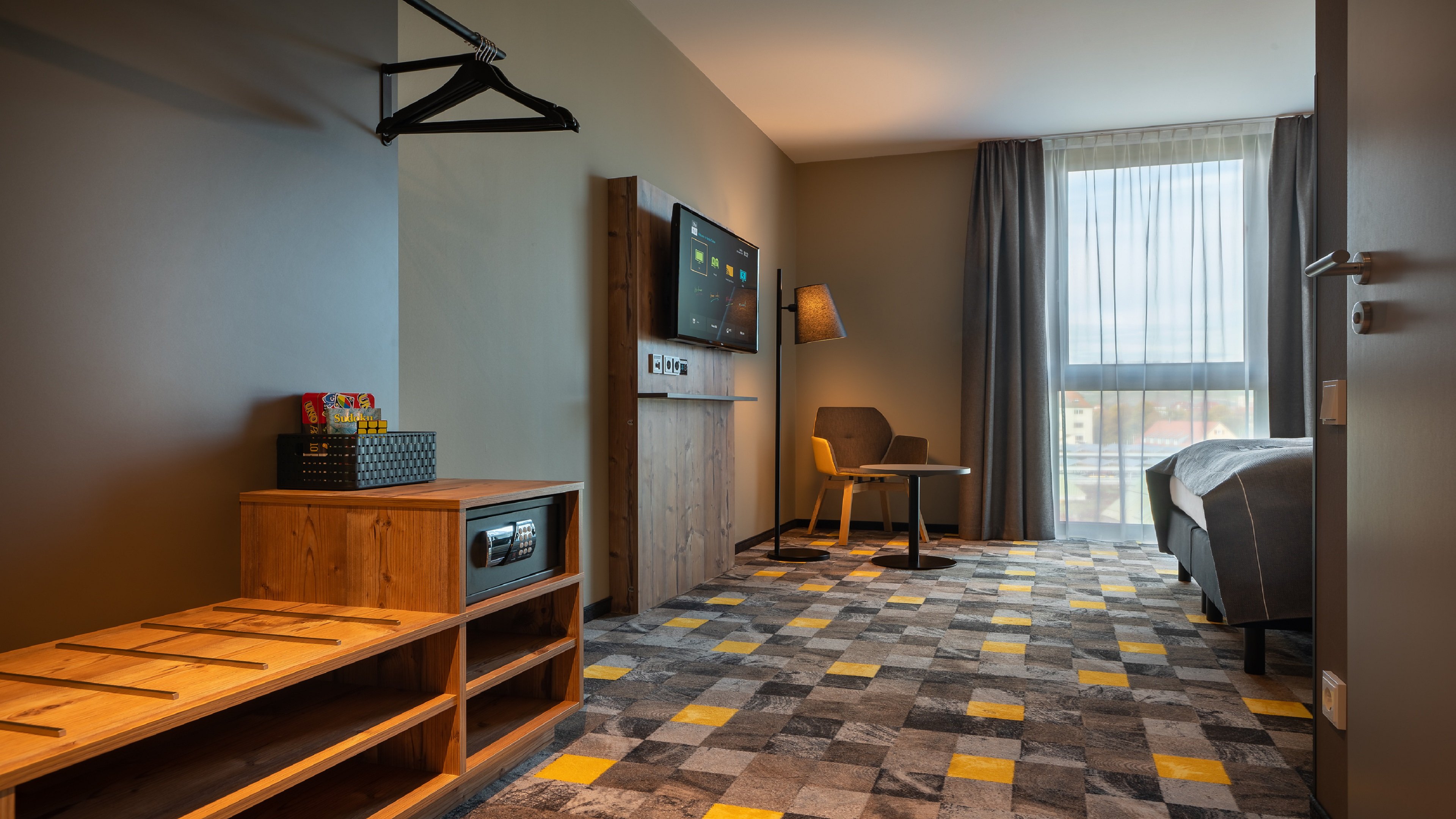 Holiday Inn - the niu, Timber Esslingen by IHG 6/67