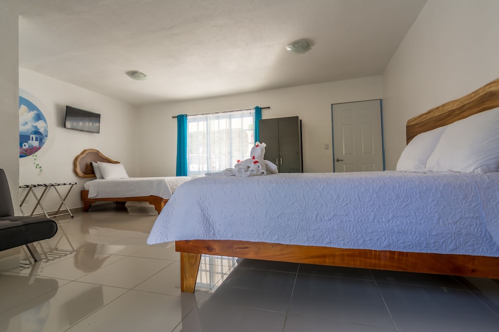 Hotel Ibiza 11/78